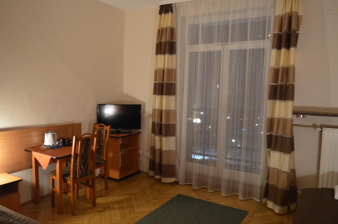 Hotel Nowy Dom Zdrojowy Krynica-Zdrój Exterior foto