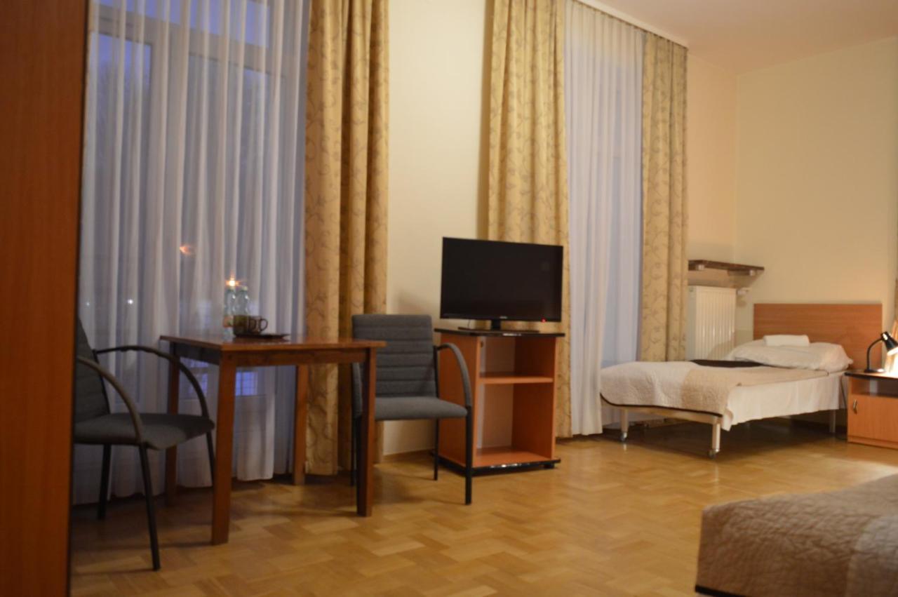 Hotel Nowy Dom Zdrojowy Krynica-Zdrój Exterior foto