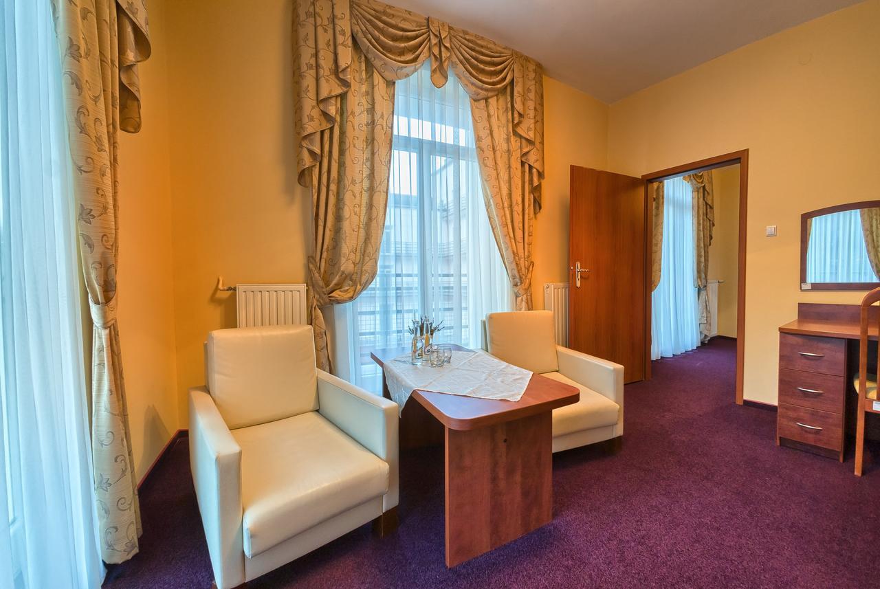 Hotel Nowy Dom Zdrojowy Krynica-Zdrój Exterior foto