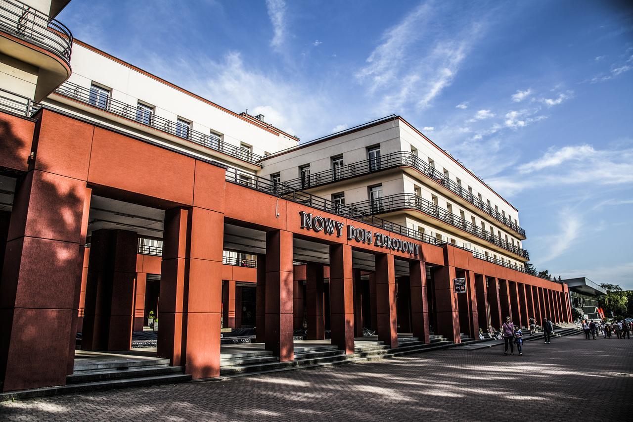 Hotel Nowy Dom Zdrojowy Krynica-Zdrój Exterior foto